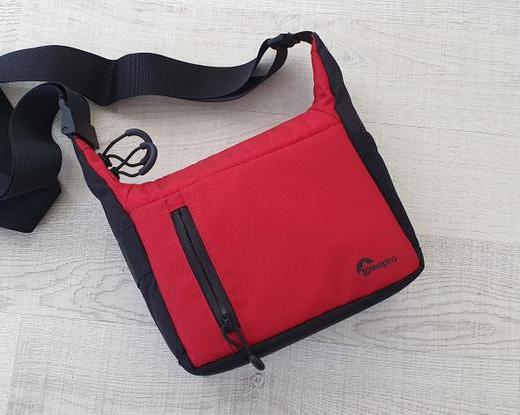 Сумка для фотокамеры Lowepro StreamLine 100